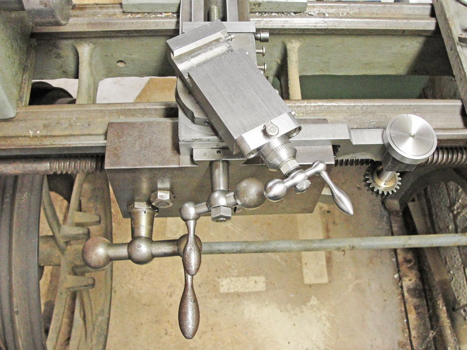 Partially completed threading dial in place
